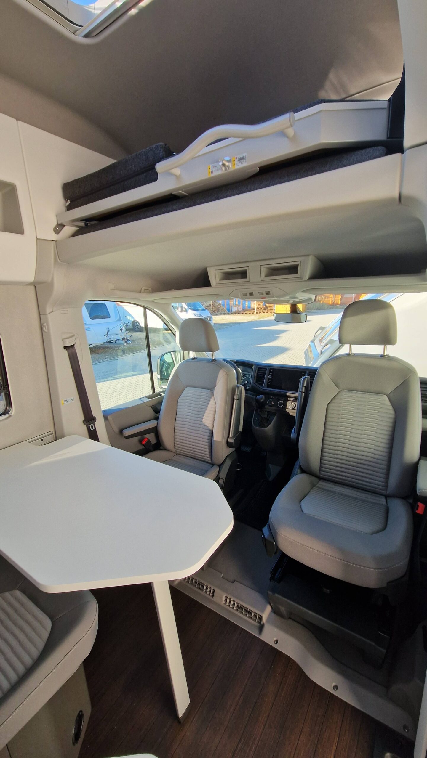 VW Grand California 600